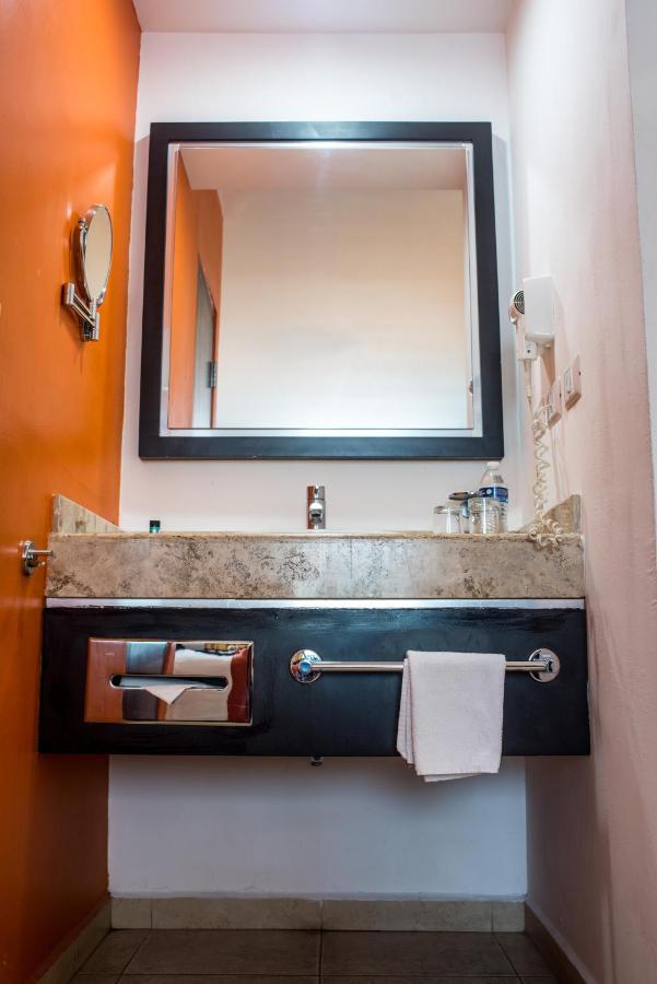 Hotel Oliba Boca Del Rio מראה חיצוני תמונה