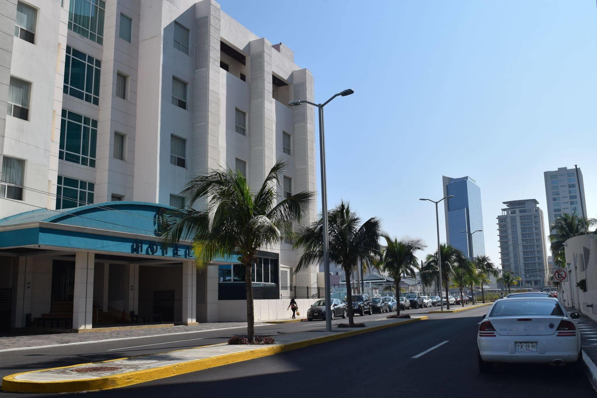 Hotel Oliba Boca Del Rio מראה חיצוני תמונה