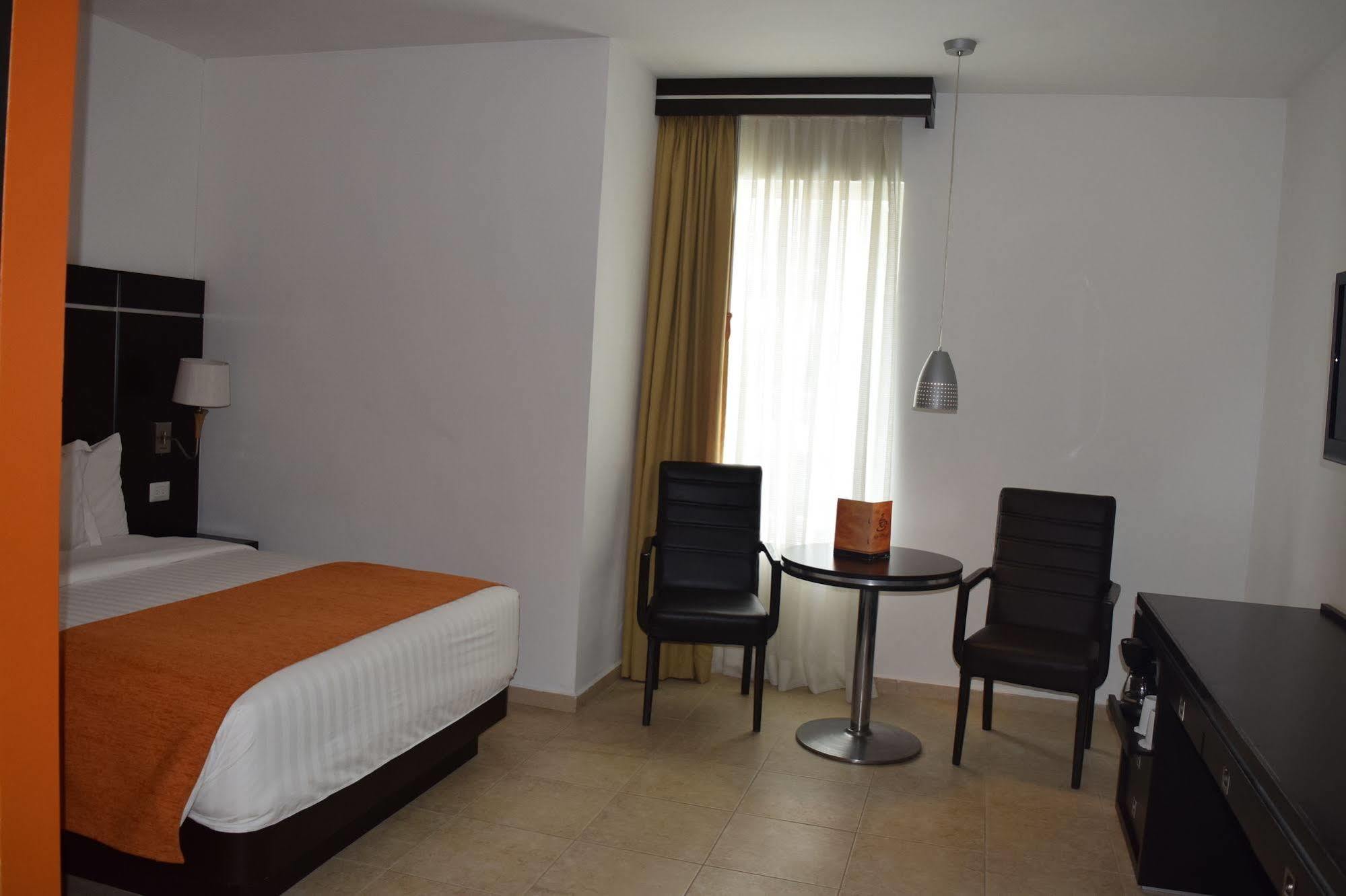 Hotel Oliba Boca Del Rio מראה חיצוני תמונה
